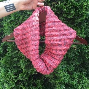 Knit circle scarf